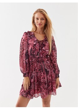 Guess Sukienka codzienna W3YK50 WFJJ2 Bordowy Regular Fit ze sklepu MODIVO w kategorii Sukienki - zdjęcie 183765096
