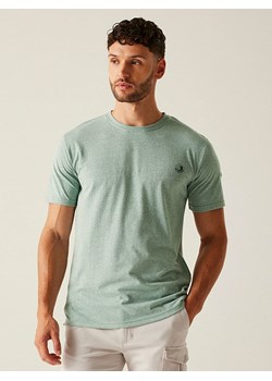 Regatta Koszulka &quot;Benlie&quot; w kolorze zielonym ze sklepu Limango Polska w kategorii T-shirty męskie - zdjęcie 183771228