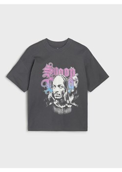 Sinsay - Koszulka Snoop Dogg - szary ze sklepu Sinsay w kategorii T-shirty chłopięce - zdjęcie 183774777