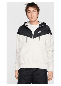 Męska kurtka z kapturem Nike Sportswear Windrunner - Biel ze sklepu Nike poland w kategorii Kurtki męskie - zdjęcie 183775045