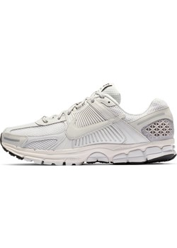 Buty męskie Nike Zoom Vomero 5 - Szary ze sklepu Nike poland w kategorii Buty sportowe męskie - zdjęcie 183775055