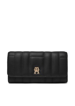 Duży Portfel Damski Tommy Hilfiger Feminine Lrg Flap AW0AW17475 Czarny ze sklepu eobuwie.pl w kategorii Portfele damskie - zdjęcie 183775307