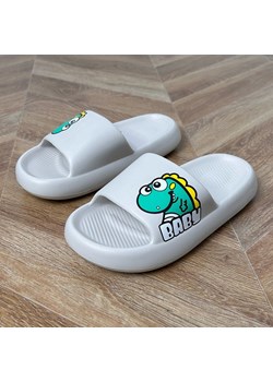 Szare klapki dziecięce z nadrukiem Baby ze sklepu ButyModne.pl w kategorii Klapki dziecięce - zdjęcie 183777856