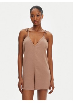 Roxy Kombinezon Sunrise and Sunset ERJX603456 Brązowy Regular Fit ze sklepu MODIVO w kategorii Kombinezony damskie - zdjęcie 183782406