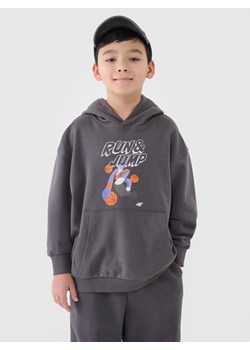 Chłopięca bluza dresowa nierozpinana bez kaptura 4F 4FJASAW24TSWSM2160 - szara ze sklepu Sportstylestory.com w kategorii Bluzy chłopięce - zdjęcie 183785406