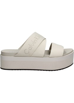 Klapki Calvin Klein Jeans ze sklepu Darbut w kategorii Klapki damskie - zdjęcie 183799928