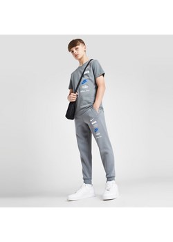 NIKE T-SHIRT K NSW TEE LOGO B ze sklepu JD Sports  w kategorii T-shirty chłopięce - zdjęcie 183804605