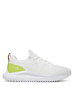 Sneakersy Calvin Klein Jeans Eva Runner Tech Knit YM0YM01293 Biały ze sklepu eobuwie.pl w kategorii Buty sportowe męskie - zdjęcie 183807817