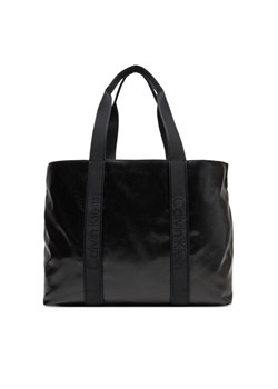 Torebka Calvin Klein Ultralight Water Repellent Tote LV04F3211G Czarny ze sklepu eobuwie.pl w kategorii Torby Shopper bag - zdjęcie 183808026