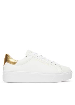 Sneakersy Tommy Hilfiger Essential Platform Court Sneaker FW0FW08756 Biały ze sklepu eobuwie.pl w kategorii Buty sportowe damskie - zdjęcie 183808086