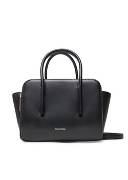 Torebka Calvin Klein Carryall Micro Leather Tote LV04F3057G Czarny ze sklepu eobuwie.pl w kategorii Kuferki - zdjęcie 183808327
