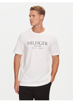 Tommy Hilfiger T-Shirt MW0MW36499 Biały Regular Fit ze sklepu MODIVO w kategorii T-shirty męskie - zdjęcie 183814005