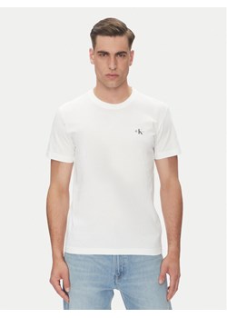 Calvin Klein Jeans Komplet 2 t-shirtów Monologo J30J320199 Biały Regular Fit ze sklepu MODIVO w kategorii T-shirty męskie - zdjęcie 183814825