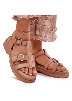 Sandały Damskie Eko Skórzane Z Klamrami Khaki beżowy - id: 226842 - marki ButyModne.pl - 183840537 Sandały Damskie Eko Skórzane Z Klamrami Khaki beżowy ze sklepu ButyModne.pl w kategorii Sandały damskie - zdjęcie 183840537