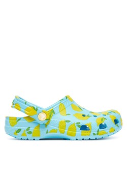 Klapki Crocs Classic Fresh Fruits Clog 211008 Niebieski ze sklepu eobuwie.pl w kategorii Klapki damskie - zdjęcie 183865685