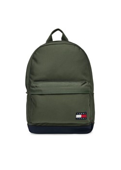 Plecak Tommy Jeans Tjm Ess Daily Dome Backpack AM0AM13400 Zielony ze sklepu eobuwie.pl w kategorii Plecaki - zdjęcie 183865689