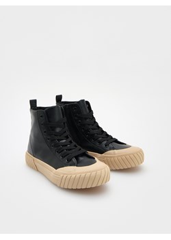 Reserved - Wysokie trampki - czarny ze sklepu Reserved w kategorii Trampki dziecięce - zdjęcie 183868815