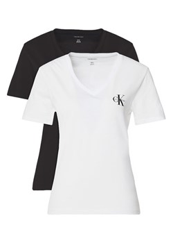 Calvin Klein Jeans Komplet 2 t-shirtów LV047C906G Kolorowy Regular Fit ze sklepu MODIVO w kategorii Bluzki damskie - zdjęcie 183874638
