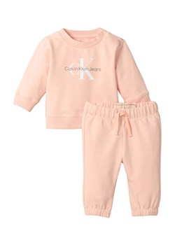 Calvin Klein Jeans Dres Monogram IN0IN00017 Różowy Regular Fit ze sklepu MODIVO w kategorii Odzież dla niemowląt - zdjęcie 183874746