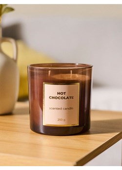 Sinsay - Świeca zapachowa Hot Chocolate - brązowy ze sklepu Sinsay w kategorii Świece i dyfuzory - zdjęcie 183877175