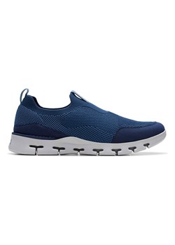 Clarks Slippersy &quot;Nature X&quot; w kolorze niebieskim ze sklepu Limango Polska w kategorii Buty sportowe męskie - zdjęcie 183878759