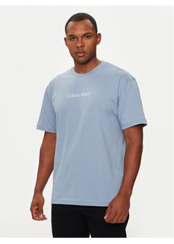 Calvin Klein T-Shirt Hero K10K111346 Niebieski Regular Fit ze sklepu MODIVO w kategorii T-shirty męskie - zdjęcie 183882799