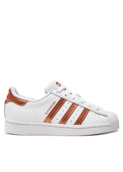 adidas Sneakersy Superstar W FX7484 Biały ze sklepu MODIVO w kategorii Buty sportowe damskie - zdjęcie 183885466