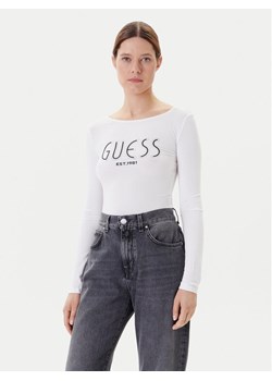 Guess Body W5YP05 K68D2 Biały Slim Fit ze sklepu MODIVO w kategorii Bluzki damskie - zdjęcie 183885517