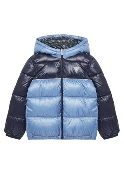 Guess Kurtka zimowa L5YL00 WEGY0 Niebieski Regular Fit ze sklepu MODIVO w kategorii Kurtki chłopięce - zdjęcie 183885556
