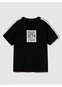 Sisley Koszulka w kolorze czarnym ze sklepu Limango Polska w kategorii T-shirty chłopięce - zdjęcie 183893385