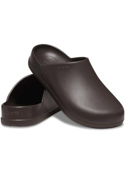 Crocs Chodaki &quot;Dylan&quot; w kolorze brązowym ze sklepu Limango Polska w kategorii Klapki damskie - zdjęcie 183893715
