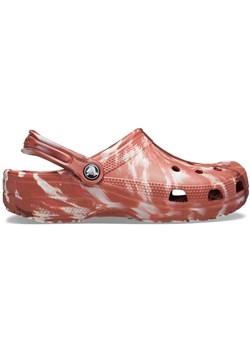 Crocs Chodaki &quot;Marbled&quot; w kolorze jasnobrązowym ze sklepu Limango Polska w kategorii Klapki męskie - zdjęcie 183893735