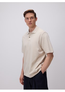 Reserved - Koszulka polo boxy - beżowy ze sklepu Reserved w kategorii T-shirty męskie - zdjęcie 183895625