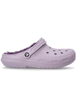 Crocs Chodaki w kolorze fioletowym ze sklepu Limango Polska w kategorii Klapki damskie - zdjęcie 183900036