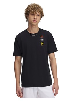 Under Armour Koszulka w kolorze czarnym ze sklepu Limango Polska w kategorii T-shirty męskie - zdjęcie 183900069