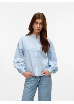 Vero Moda Bluzka w kolorze błękitnym ze sklepu Limango Polska w kategorii Koszule damskie - zdjęcie 183900447