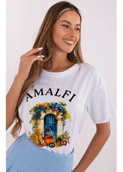 T-shirt damski biały MI-TS-M3221G.75, Kolor biały, Rozmiar uniwersalny, ITALY MODA - id: 208393 - marki Italy Moda - 183905238 T-shirt damski biały MI-TS-M3221G.75, Kolor biały, Rozmiar uniwersalny, ITALY MODA ze sklepu Primodo w kategorii Bluzki damskie - zdjęcie 183905238