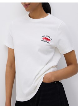 Reserved - T-shirt z nadrukiem i haftem - złamana biel ze sklepu Reserved w kategorii Bluzki damskie - zdjęcie 183909885