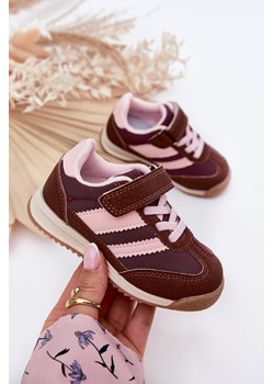 Buty Sportowe Sneakersy Dziecięce Rzep Brązowe Viona ze sklepu ZAZOO w kategorii Buty sportowe dziecięce - zdjęcie 183923865