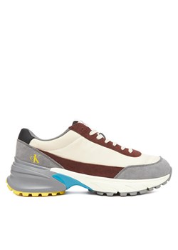 Calvin Klein Jeans Sneakersy Hike Runner Casual Ny-Su YM0YM01292 Beżowy ze sklepu MODIVO w kategorii Buty sportowe męskie - zdjęcie 183924925