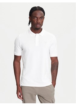 Guess Polo Z5YP02 K9WF1 Biały Regular Fit ze sklepu MODIVO w kategorii T-shirty męskie - zdjęcie 183932099