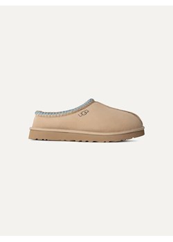 UGG Skórzane kapcie &quot;Tasman&quot; w kolorze beżowym ze sklepu Limango Polska w kategorii Kapcie męskie - zdjęcie 183933317