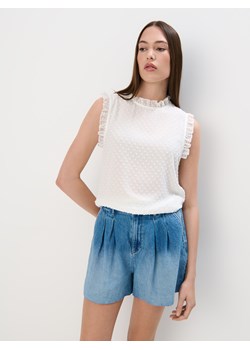 Mohito - Elegancki top ze stójką - biały ze sklepu Mohito w kategorii Bluzki damskie - zdjęcie 183934017