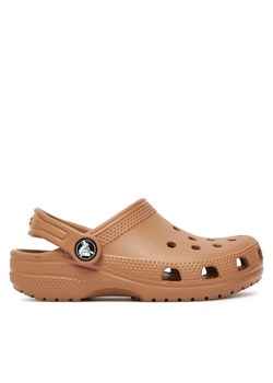 Crocs Klapki Classic Clog 206991 Brązowy ze sklepu MODIVO w kategorii Klapki dziecięce - zdjęcie 183934765