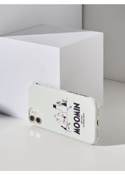 Sinsay - Etui na iPhone 11/XR The Moomins - kremowy ze sklepu Sinsay w kategorii Etui - zdjęcie 183937105