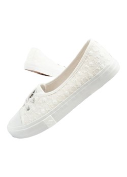 Lee Cooper Buty Lee Coope LCW-25-31-3447L białe ze sklepu ButyModne.pl w kategorii Trampki damskie - zdjęcie 183944249