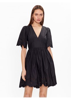 TWINSET Sukienka letnia 231TT2301 Czarny Regular Fit ze sklepu MODIVO w kategorii Sukienki - zdjęcie 183945589