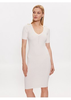 Marciano Guess Sukienka dzianinowa 3YGK01 5613Z Biały Bodycon Fit ze sklepu MODIVO w kategorii Sukienki - zdjęcie 183945999