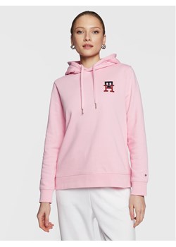 Tommy Hilfiger Bluza Monogram WW0WW37434 Różowy Regular Fit ze sklepu MODIVO w kategorii Bluzy damskie - zdjęcie 183946057