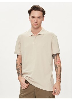 Gap Polo 586306 Beżowy Regular Fit ze sklepu MODIVO w kategorii T-shirty męskie - zdjęcie 183946296